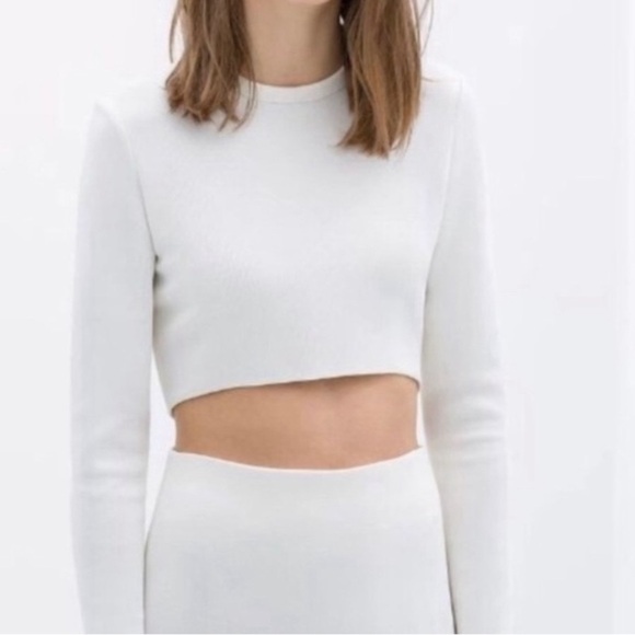 Zara Tops - Zara White Long Sleeve Crop Top